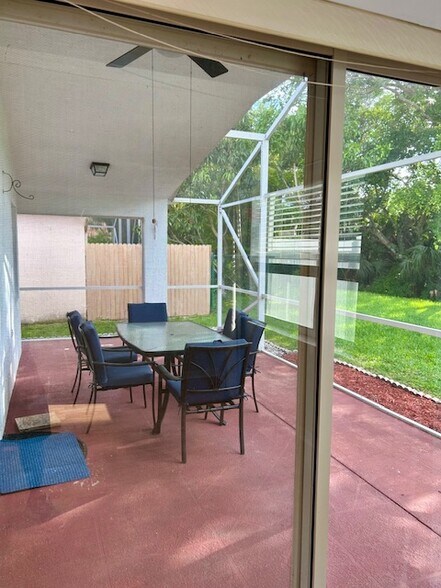 Building Photo - 3694 Miramontes Cir