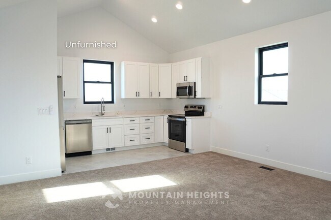 Building Photo - 6552 Timber Ranch Dr