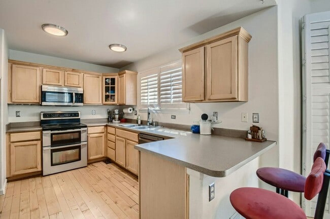 Building Photo - 3892 E Aldenbridge Cir