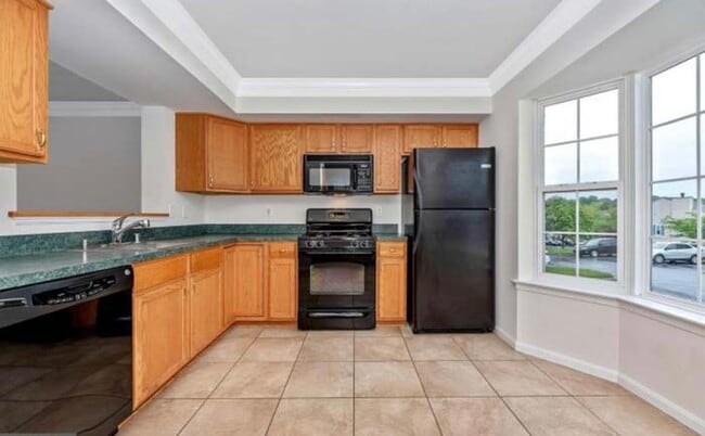 Building Photo - 5670 Joseph Ct