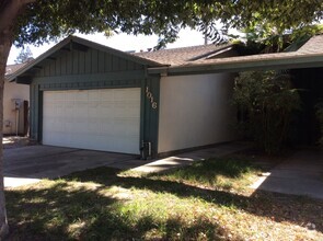 Building Photo - 1016 Whitemarsh Way, Modesto