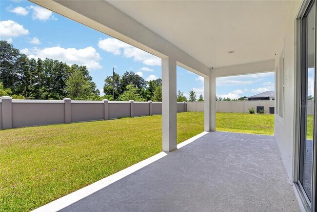 Building Photo - 10009 Surrey Rose Dr
