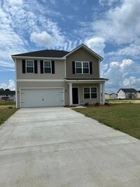 Building Photo - MOVE-IN SPECIAL: $300 OFF 1ST MONTH'S RENT!*