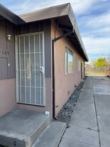 Building Photo - 2227 16th Ave