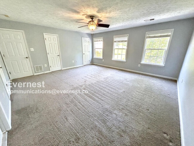 Building Photo - 94 Twin Hill Ln