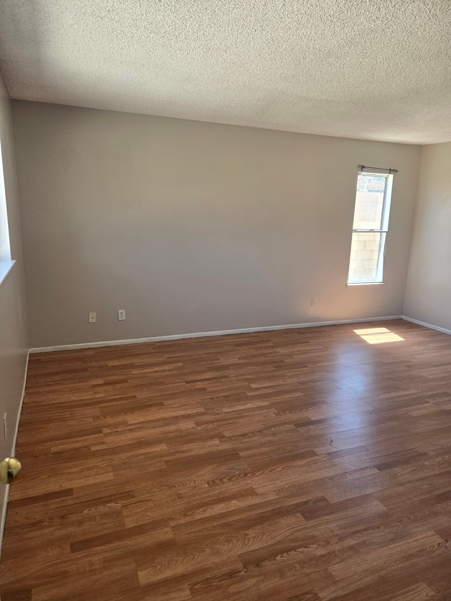 Building Photo - 37210 Sabal Ave