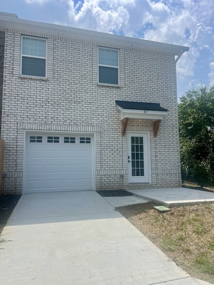 Building Photo - 2315 Gold Valley Dr