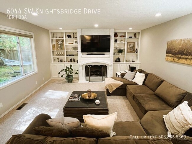 Building Photo - 6044 SW Knightsbridge Dr