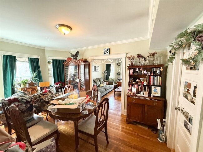 Building Photo - 81 Florence St