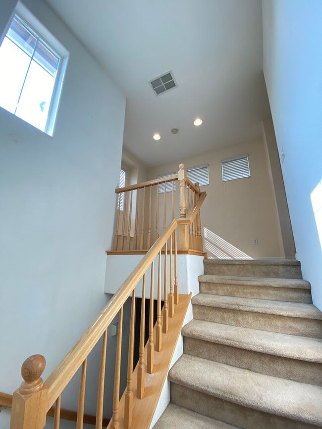 Building Photo - Coming Soon - Natomas 2/2 at Riverdale Nor...