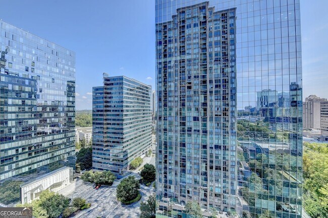 Building Photo - 3445 N Stratford Rd NE