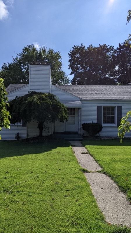 Primary Photo - 578 Budlong St