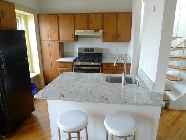 Building Photo - 1 bedroom in Jersey City NJ 07302