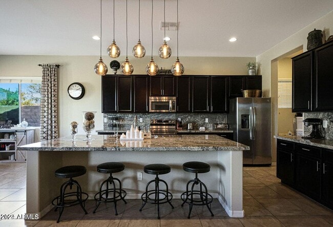 Building Photo - 9422 W Donald Dr