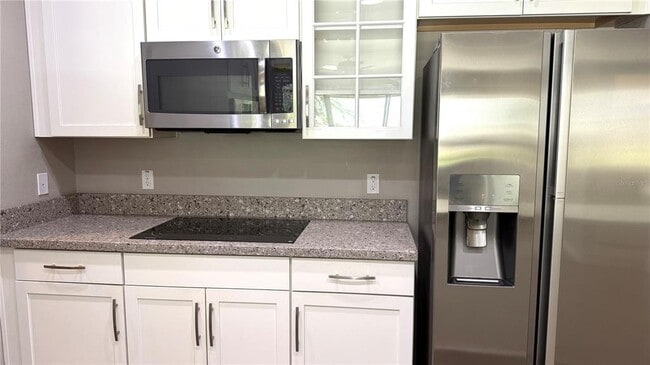 Building Photo - 4890 Palmetto Park Dr