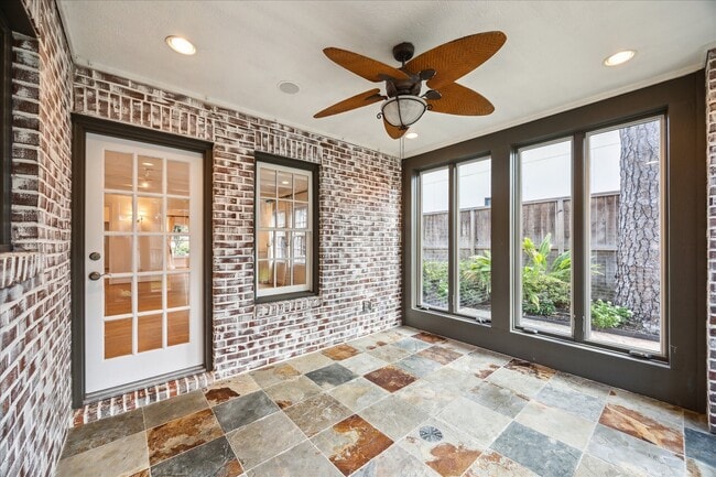 Building Photo - 2117 Chilton Rd