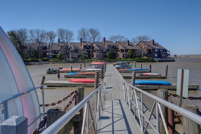 Building Photo - 199 Sandcastle Key