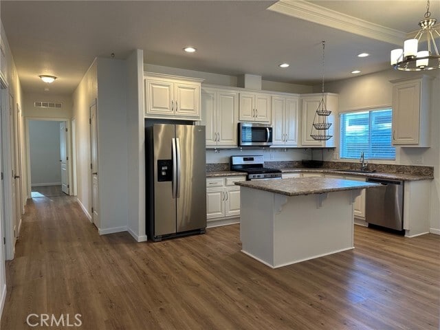 Building Photo - 1188 Aztec