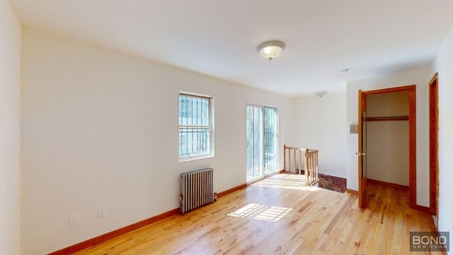 Building Photo - 317 W 107th St