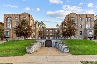 Building Photo - 7334-102 Forsyth Blvd
