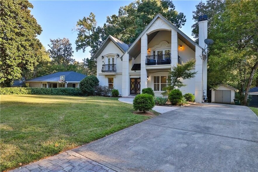 Building Photo - 50 Lakeland Dr NW