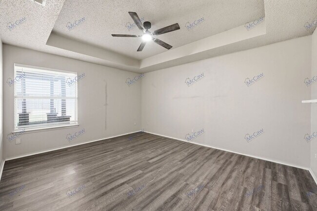 Building Photo - 700 Ibis Ct