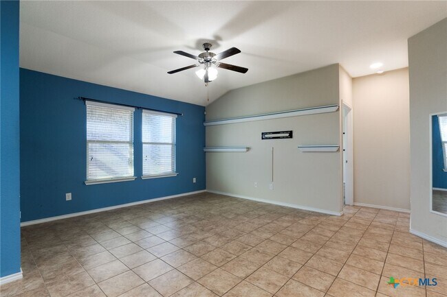 Building Photo - 1502 Shim's Blvd