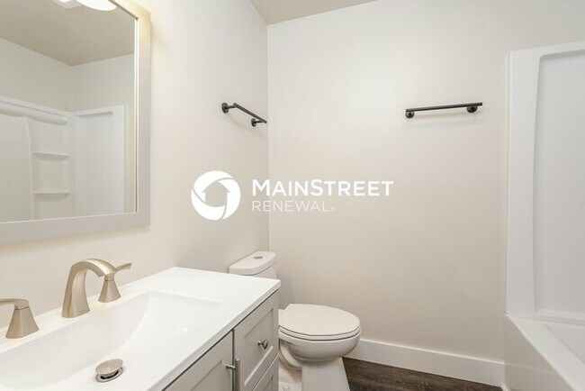 Building Photo - 3 Bedroom Pet-Friendly Home in WINSTON SAL...
