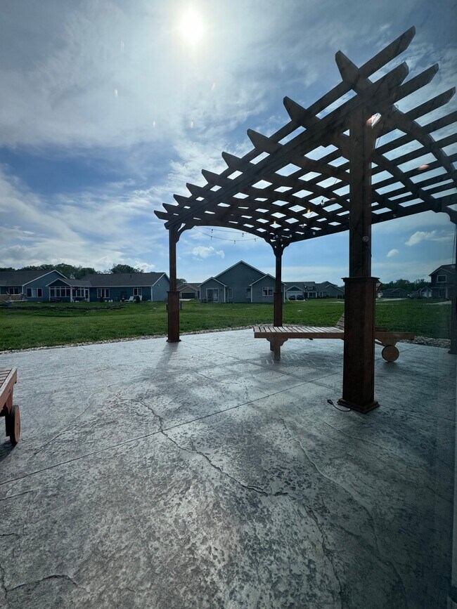 Building Photo - 17171 Delancey Ct