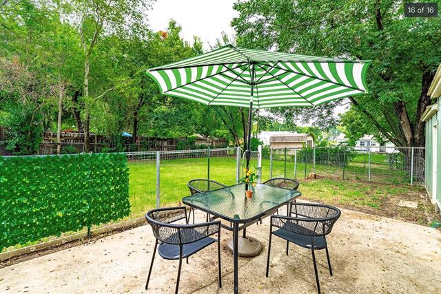 Building Photo - 1201 W Alan Ave