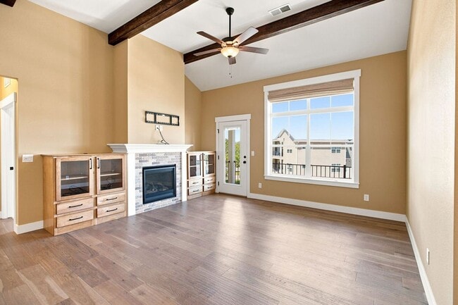Building Photo - 4622 Hahns Peak Dr