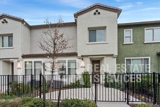 Building Photo - 3011 Mesmerizing Walk