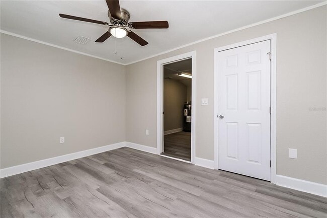 Building Photo - 12906 Kings Manor Ave