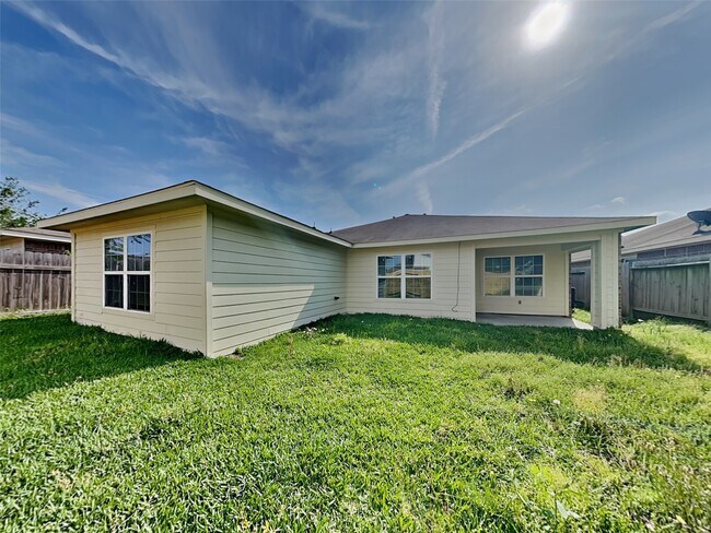 Building Photo - 18011 Kinsale Valley Ln
