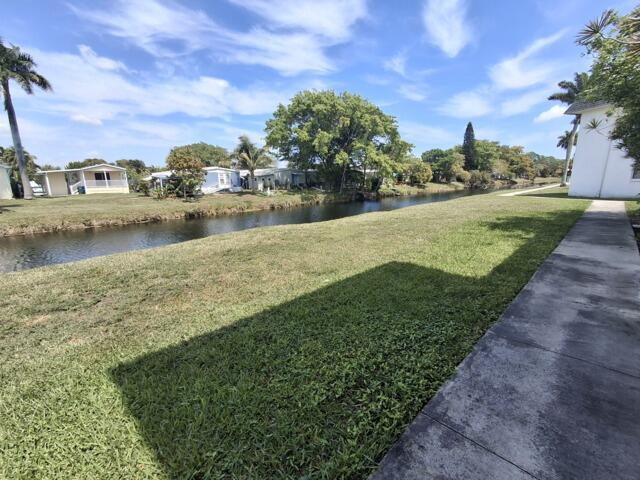 Building Photo - 6507 Winfield Blvd