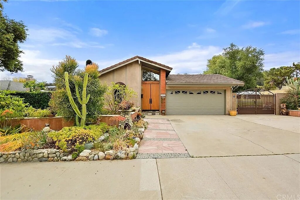 Building Photo - 2433 San Jacinto Ct