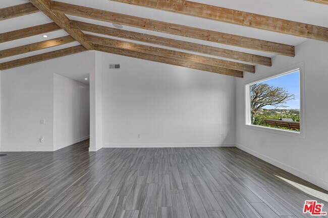 Building Photo - 6249 Tapia Dr