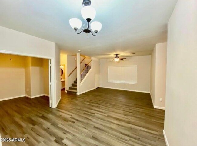 Building Photo - 4056 E Abraham Ln