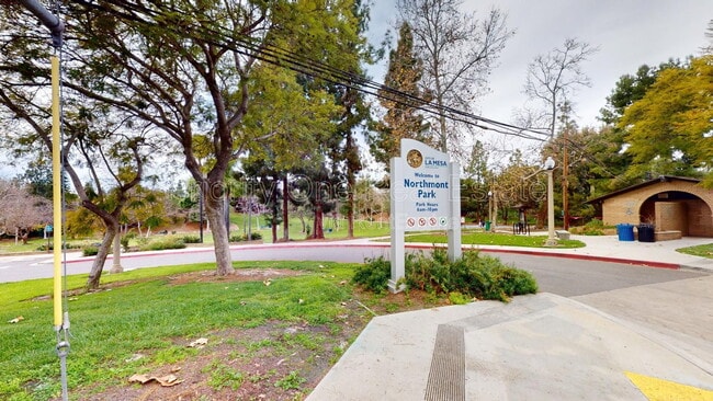 Building Photo - 6023 Severin Dr