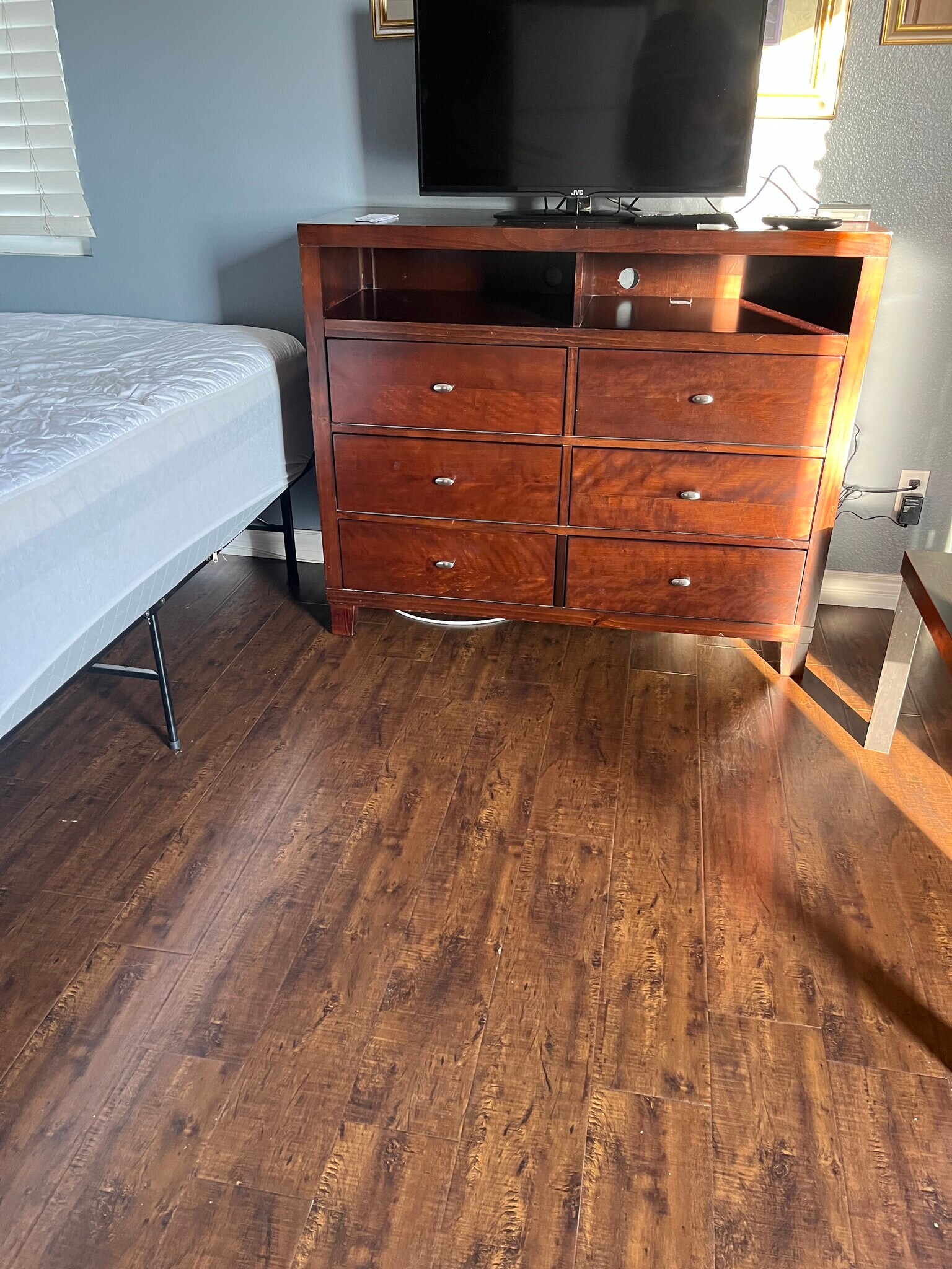 Building Photo - 521 Island Breeze Ln