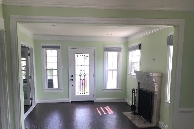 Living room front - 1252 26th St