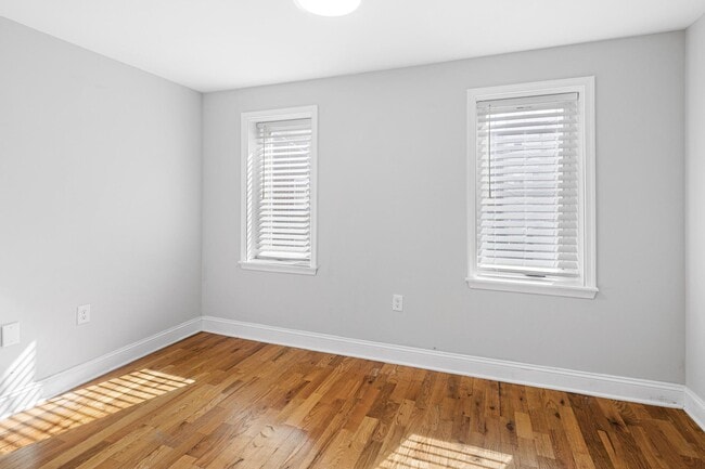 Building Photo - 1609 W Stiles St