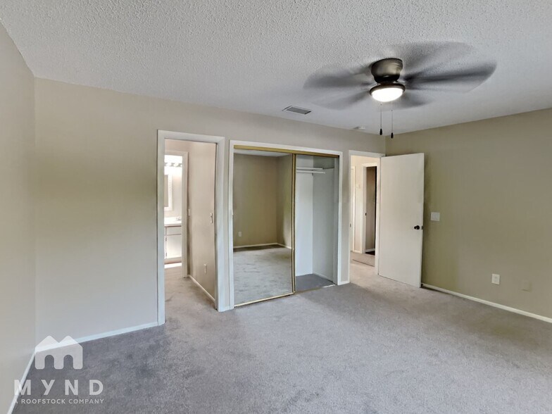 Building Photo - 5403 Decatur St