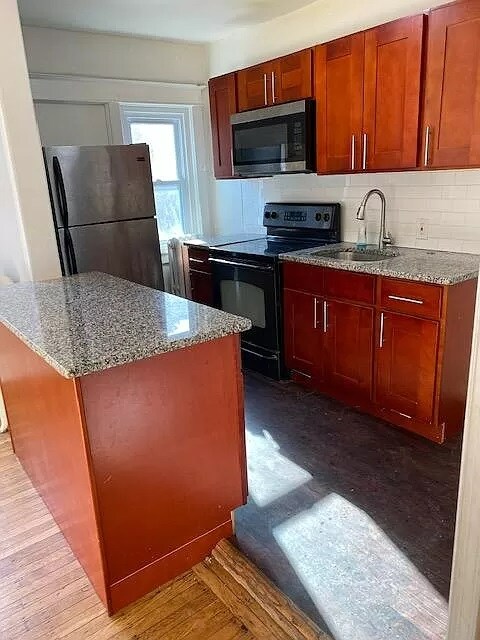 Building Photo - 4634 Fernhill Rd