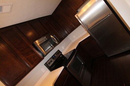 Building Photo - 124 N 31st Ave