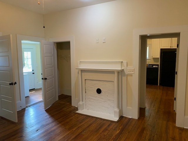 Building Photo - 245 N Pope St