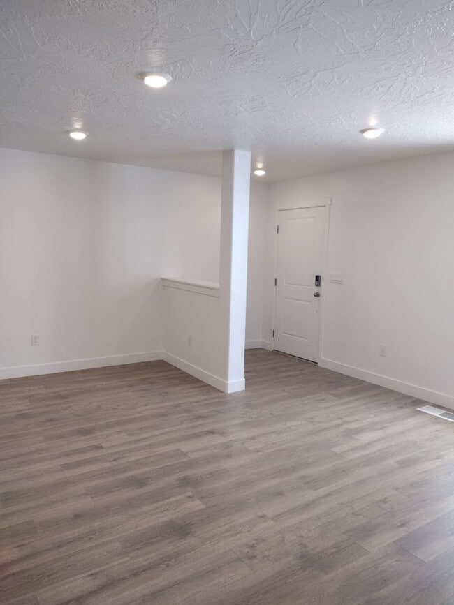 Building Photo - May Drive at Old Sorrel Ranch