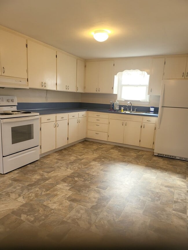 Building Photo - 3 bed 1.5 bath house in Ephrata