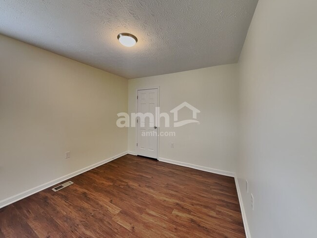 Building Photo - 7188 Bethel Ct