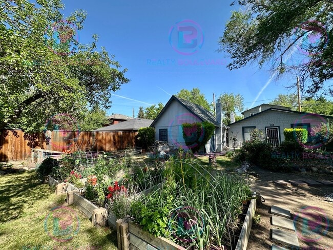 Building Photo - Charming 1-Bedroom Home in Desirable Old Southwest Reno – Lush Yard, Bonus Room & Unique Character!